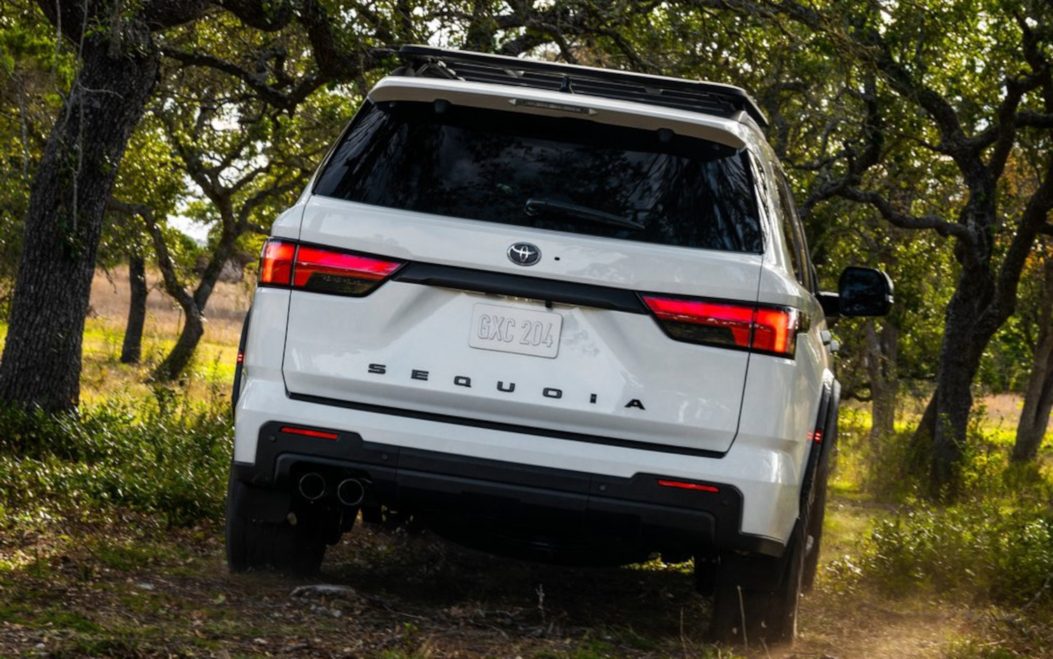 Comparison Toyota Sequoia TRD Pro 2023 Vs VinFast LUX A 2 0 2019 